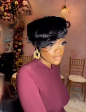 Load image into Gallery viewer, Short Bouncy Wave Wig